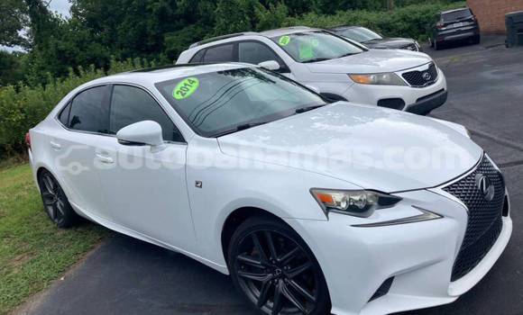 Buy Used Lexus IS 300 White Car in Freetown in Eleuthera Buy Used Lexus IS 300 White Car in Freetown in Eleuthera