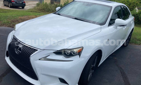 Buy Used Lexus IS 300 White Car in Freetown in Eleuthera Buy Used Lexus IS 300 White Car in Freetown in Eleuthera