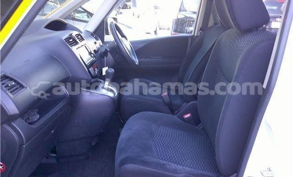 Buy Used Nissan Serena Other Car in Freetown in Eleuthera Buy Used Nissan Serena Other Car in Freetown in Eleuthera