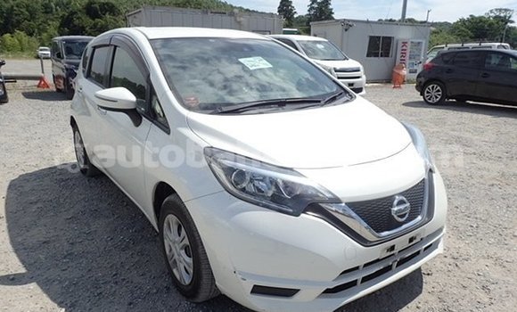 Buy Used Nissan Note White Car in Marsh Harbour in Abaco Buy Used Nissan Note White Car in Marsh Harbour in Abaco