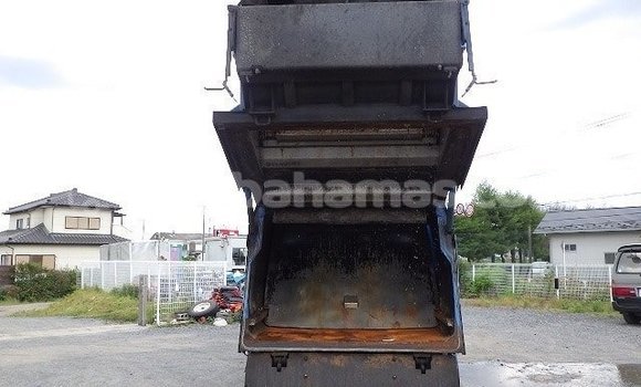 Buy Used Mitsubishi Galant Blue Car in Import - Dubai in Abaco Buy Used Mitsubishi Galant Blue Car in Import - Dubai in Abaco