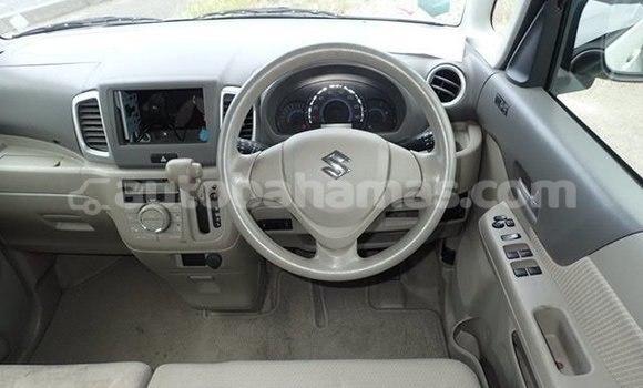 Buy Used Suzuki Spacia Other Car in Coopers Town in Abaco Buy Used Suzuki Spacia Other Car in Coopers Town in Abaco