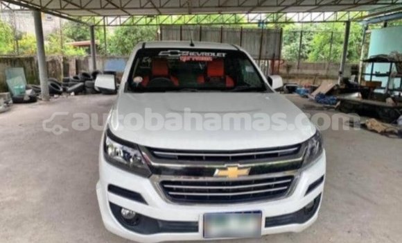 Buy Used Chevrolet Colorado Other Car in Import - Dubai in Abaco Buy Used Chevrolet Colorado Other Car in Import - Dubai in Abaco