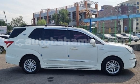 Buy Used SsangYong Korando White Car in Andros Town in Andros Buy Used SsangYong Korando White Car in Andros Town in Andros