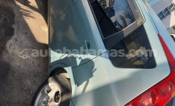 Buy Used Nissan Note Blue Car in Import - Dubai in Abaco Buy Used Nissan Note Blue Car in Import - Dubai in Abaco