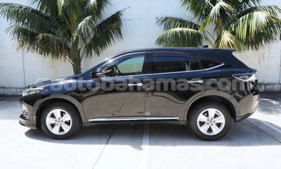 Buy Used Toyota Harrier Black Car in Freetown in Eleuthera Buy Used Toyota Harrier Black Car in Freetown in Eleuthera