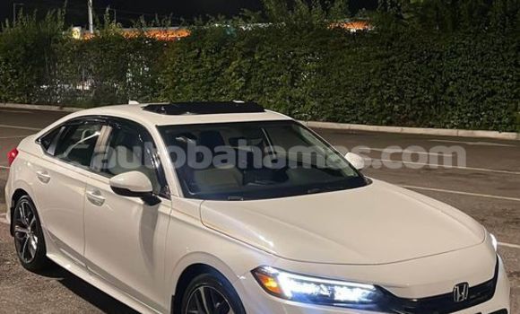 Buy Used Honda Civic White Car in Nicholls Town in Andros Buy Used Honda Civic White Car in Nicholls Town in Andros