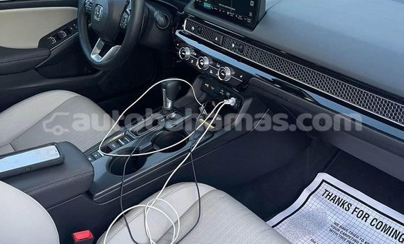 Buy Used Honda Civic White Car in Nicholls Town in Andros Buy Used Honda Civic White Car in Nicholls Town in Andros