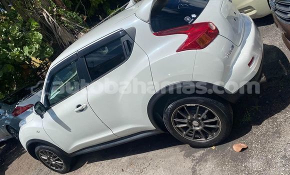 Buy Used Nissan Juke White Car in Nicholls Town in Andros Buy Used Nissan Juke White Car in Nicholls Town in Andros