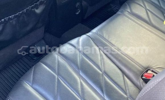 Buy Used Infiniti I Black Car in Marsh Harbour in Abaco Buy Used Infiniti I Black Car in Marsh Harbour in Abaco