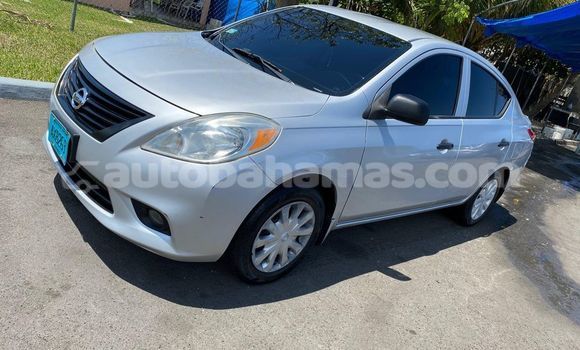 Buy Used Nissan Versa Other Car in Import - Dubai in Abaco Buy Used Nissan Versa Other Car in Import - Dubai in Abaco