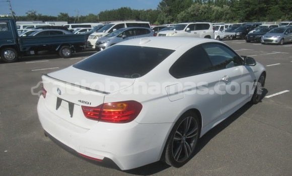 Buy Used BMW 4-Series White Car in Marsh Harbour in Abaco Buy Used BMW 4-Series White Car in Marsh Harbour in Abaco