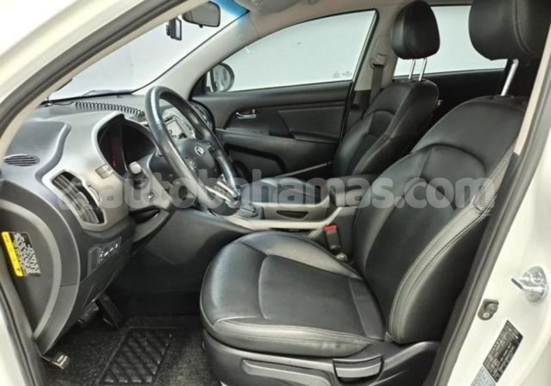 Big with watermark kia sportage abaco import dubai 1922