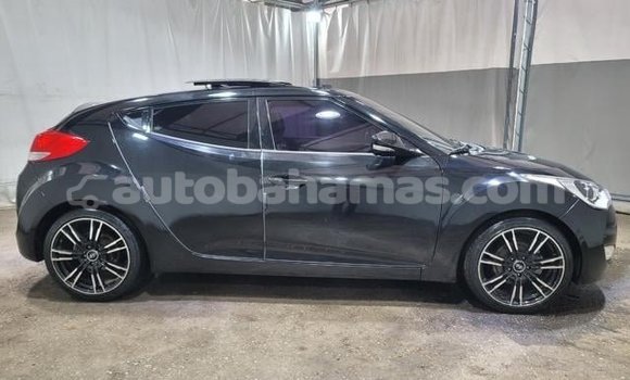 Buy Used Hyundai Veloster Black Car in Import - Dubai in Abaco Buy Used Hyundai Veloster Black Car in Import - Dubai in Abaco