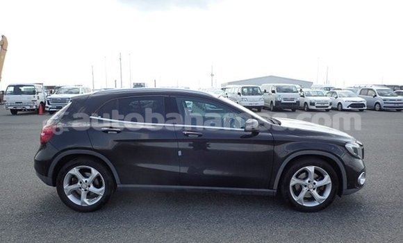 Buy Used Mercedes-Benz GLA-klasse Black Car in Import - Dubai in Abaco Buy Used Mercedes-Benz GLA-klasse Black Car in Import - Dubai in Abaco