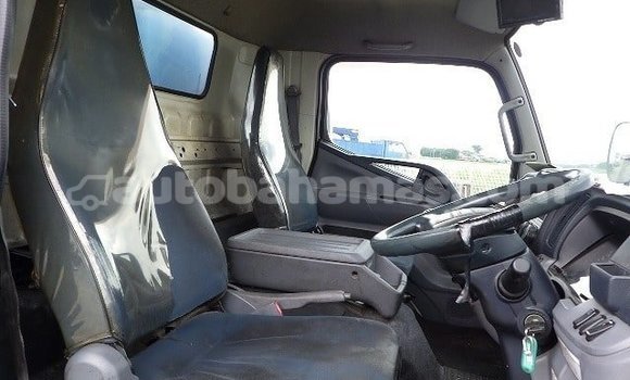 Buy Used Mitsubishi Galant Blue Car in Freetown in Eleuthera Buy Used Mitsubishi Galant Blue Car in Freetown in Eleuthera