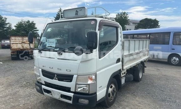 Buy Used Mitsubishi Van Black Truck in Marsh Harbour in Abaco