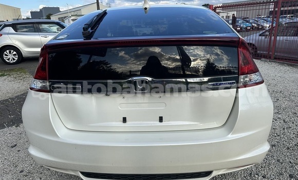 Buy Used Honda Insight White Car in Freetown in Eleuthera Buy Used Honda Insight White Car in Freetown in Eleuthera