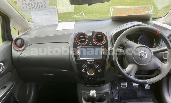 Buy Import Nissan Note Silver Car in Freetown in Eleuthera Buy Import Nissan Note Silver Car in Freetown in Eleuthera