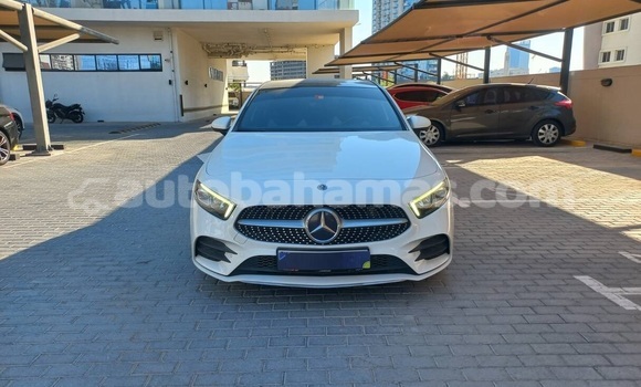 Buy Used Mercedes-Benz A200 White Car in Freetown in Eleuthera Buy Used Mercedes-Benz A200 White Car in Freetown in Eleuthera