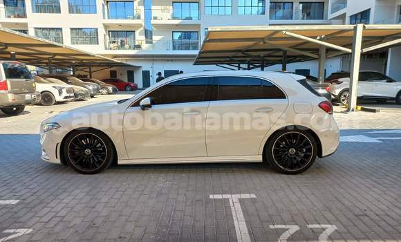 Buy Used Mercedes-Benz A200 White Car in Freetown in Eleuthera Buy Used Mercedes-Benz A200 White Car in Freetown in Eleuthera