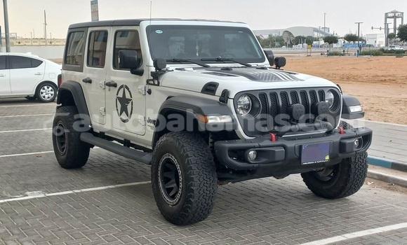Buy Used Jeep Wrangler White Car in Freetown in Eleuthera Buy Used Jeep Wrangler White Car in Freetown in Eleuthera