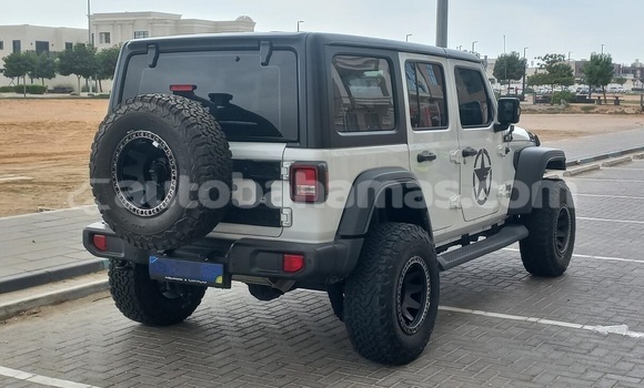 Buy Used Jeep Wrangler White Car in Freetown in Eleuthera Buy Used Jeep Wrangler White Car in Freetown in Eleuthera