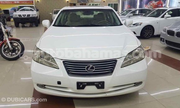 Buy Import Lexus ES White Car in Import - Dubai in Abaco Buy Import Lexus ES White Car in Import - Dubai in Abaco