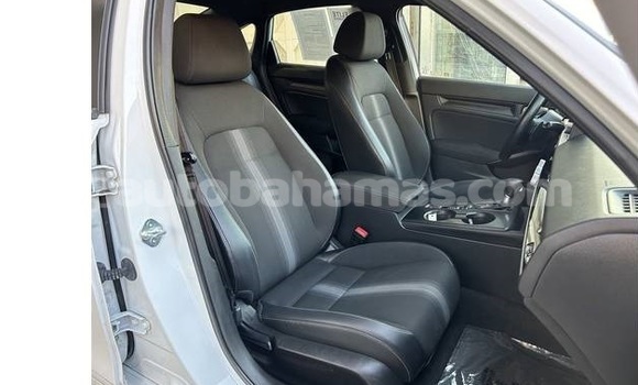 Buy Used Honda Civic White Car in Marsh Harbour in Abaco Buy Used Honda Civic White Car in Marsh Harbour in Abaco