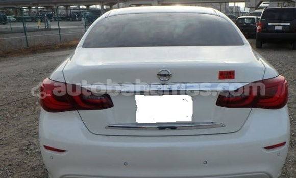 Buy Used Nissan Fuga White Car in Marsh Harbour in Abaco Buy Used Nissan Fuga White Car in Marsh Harbour in Abaco