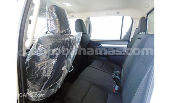 Buy Import Toyota Hilux White Car in Import - Dubai in Abaco Buy Import Toyota Hilux White Car in Import - Dubai in Abaco