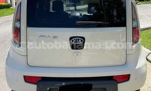Buy Used Kia Soul Red Car in Freetown in Eleuthera Buy Used Kia Soul Red Car in Freetown in Eleuthera