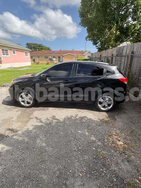 Big with watermark honda hr v abaco coopers town 2141