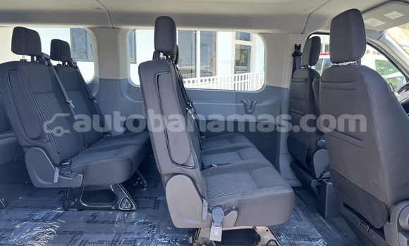 Buy Used FORD MUSTANG White Car in Import - Dubai in Abaco Buy Used FORD MUSTANG White Car in Import - Dubai in Abaco