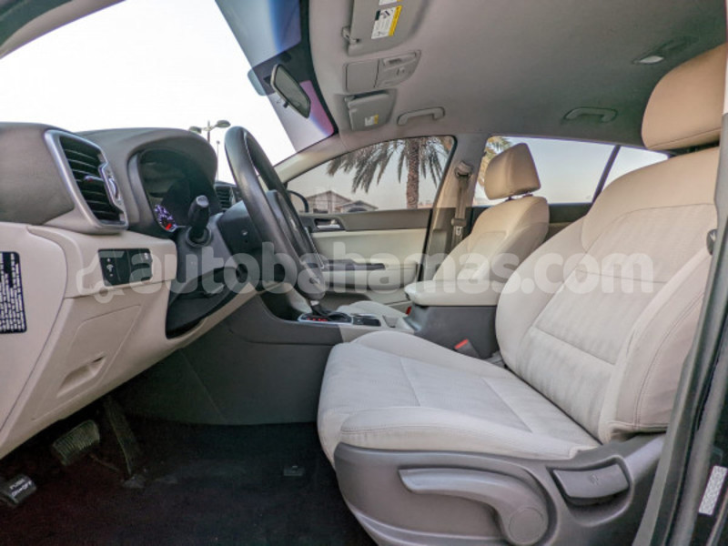 Big with watermark kia sportage abaco import dubai 2162