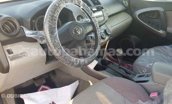 Buy Import Toyota HiAce Other Truck in Import - Dubai in Abaco Buy Import Toyota HiAce Other Truck in Import - Dubai in Abaco