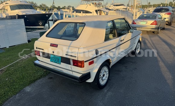 Buy Used Volkswagen Golf White Car in Marsh Harbour in Abaco Buy Used Volkswagen Golf White Car in Marsh Harbour in Abaco