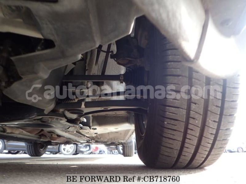 Big with watermark nissan note abaco import dubai 2170
