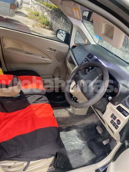 Big with watermark daihatsu move abaco import dubai 2175