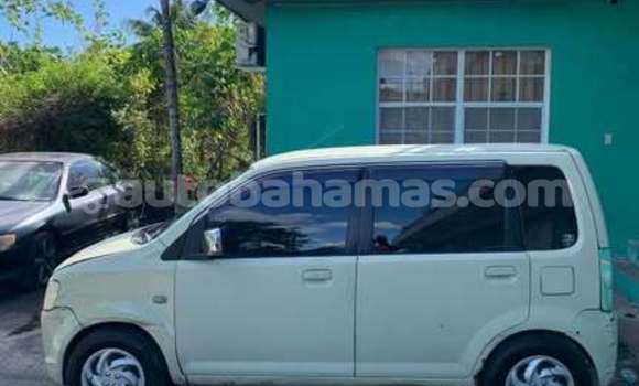 Buy Used Mitsubishi Space Wagon White Car in Marsh Harbour in Abaco Buy Used Mitsubishi Space Wagon White Car in Marsh Harbour in Abaco