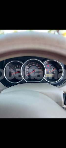 Big with watermark nissan tiida eleuthera freetown 2192