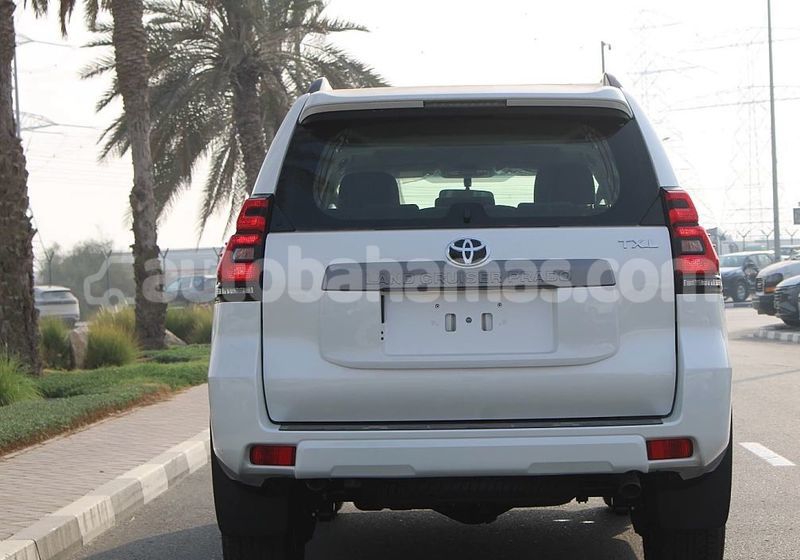 Big with watermark toyota land cruiser prado abaco marsh harbour 2203