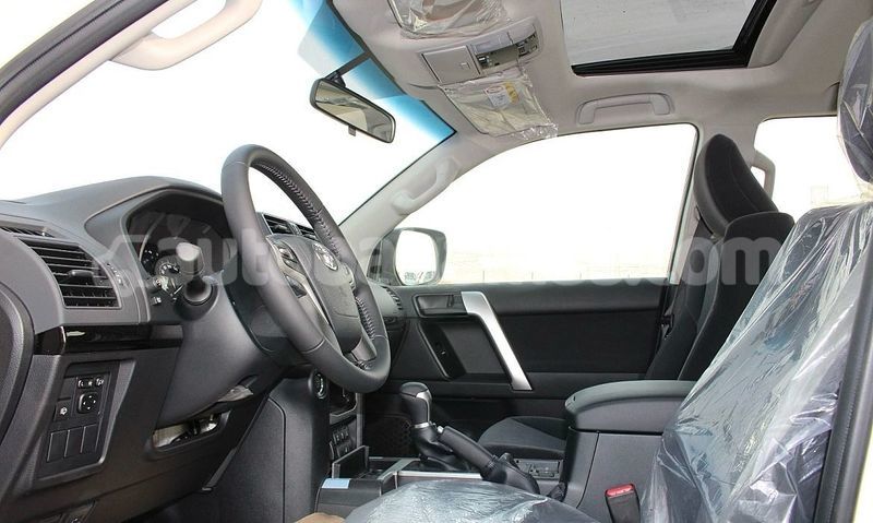 Big with watermark toyota land cruiser prado abaco marsh harbour 2203