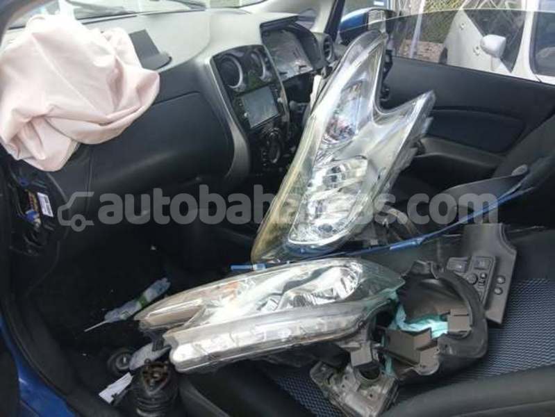 Big with watermark nissan note eleuthera freetown 2205