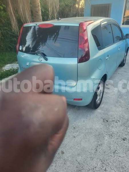 Big with watermark nissan versa eleuthera freetown 2206