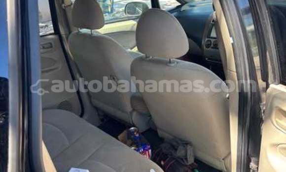 Buy Used Toyota Alphard Other Car in Freetown in Eleuthera