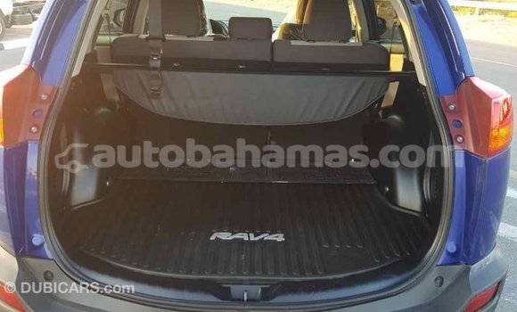 Buy Import Toyota HiAce Other Truck in Import - Dubai in Abaco Buy Import Toyota HiAce Other Truck in Import - Dubai in Abaco