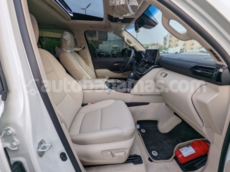 Big with watermark toyota land cruiser abaco marsh harbour 2213