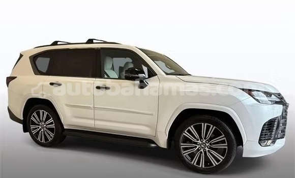 Buy Used Lexus LX White Car in Marsh Harbour in Abaco Buy Used Lexus LX White Car in Marsh Harbour in Abaco