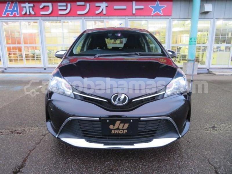 Big with watermark toyota vitz biminis alice town 2220